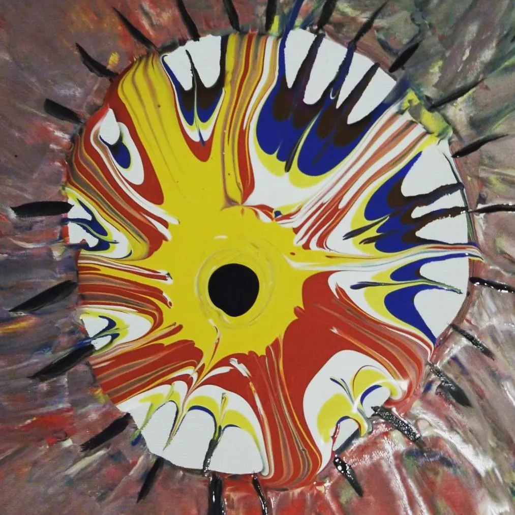 Crowd at Amber, a painting by Jamal